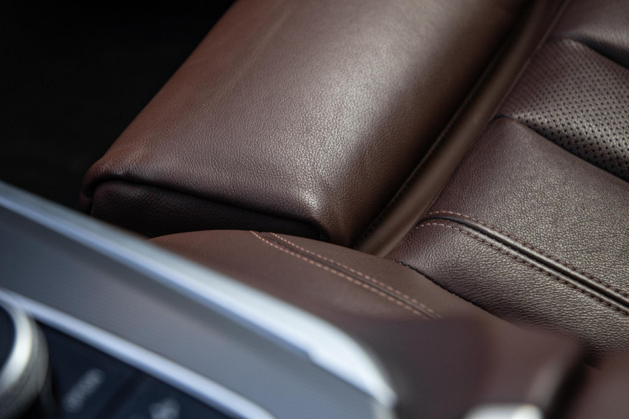 BMW X5 xDrive45e Executive 360 CAMERA / BRUIN LEER / LED / KEYLESS / STOELVERWARMING / LEER