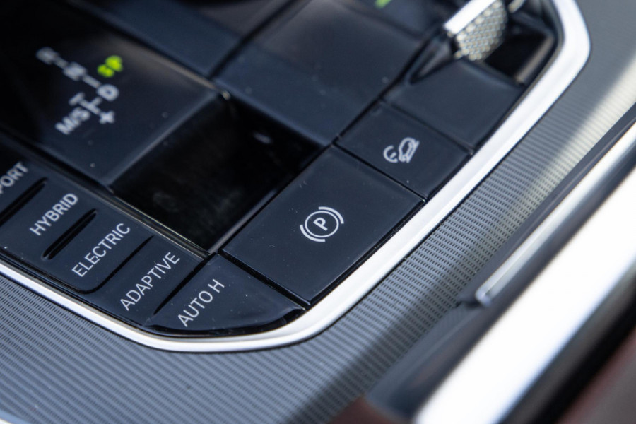 BMW X5 xDrive45e Executive 360 CAMERA / BRUIN LEER / LED / KEYLESS / STOELVERWARMING / LEER