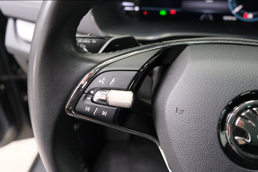 Škoda Octavia Combi 1.0 e-TSI Ambition - N.A.P. Airco, Cruise, Navi, PDC, Trekhaak.