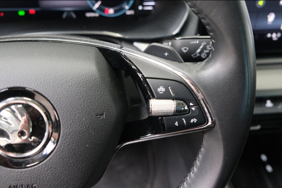 Škoda Octavia Combi 1.0 e-TSI Ambition - N.A.P. Airco, Cruise, Navi, PDC, Trekhaak.