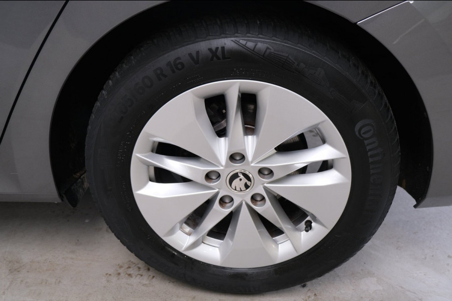 Škoda Octavia Combi 1.0 e-TSI Ambition - N.A.P. Airco, Cruise, Navi, PDC, Trekhaak.