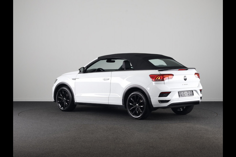 Volkswagen T-Roc 1.5 TSI R-Line 150 pk Automaat (DSG) | Leer Interieur | Navigatie | Parkeersensoren (Park assist) | Achteruitrijcamera | Windscherm | Stoel/stuur verwarming | Black Style pakket | R-Line |