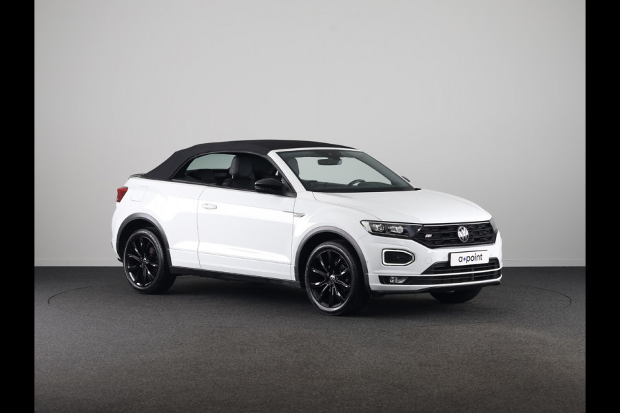 Volkswagen T-Roc 1.5 TSI R-Line 150 pk Automaat (DSG) | Leer Interieur | Navigatie | Parkeersensoren (Park assist) | Achteruitrijcamera | Windscherm | Stoel/stuur verwarming | Black Style pakket | R-Line |
