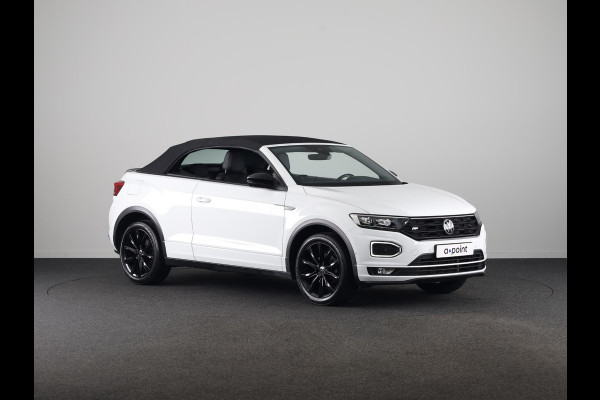 Volkswagen T-Roc 1.5 TSI R-Line 150 pk Automaat (DSG) | Leer Interieur | Navigatie | Parkeersensoren (Park assist) | Achteruitrijcamera | Windscherm | Stoel/stuur verwarming | Black Style pakket | R-Line |