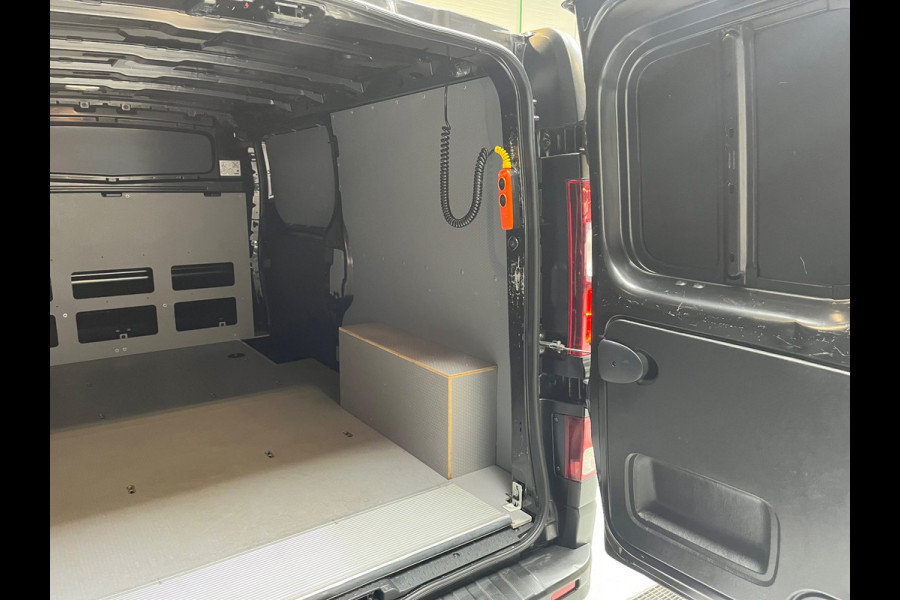 Renault Trafic Met Laadklep! 2.0 dCi 120 T29 L2H1 Comfort 3Persoons, Airco Navigatie Cruisecontrol NEDERLANDSE BUS! RIJKLAARPRIJS!
