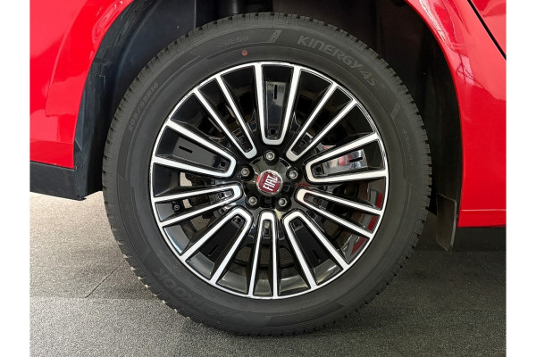 Fiat Tipo 1.5 Hybrid Street + TREKHAAK/APPLE CARPLAY/CRUISE CONTROL