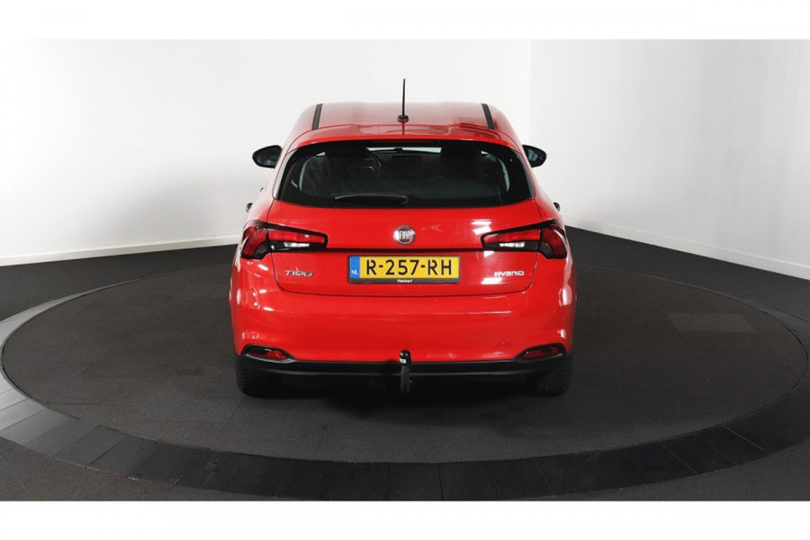 Fiat Tipo 1.5 Hybrid Street + TREKHAAK/APPLE CARPLAY/CRUISE CONTROL