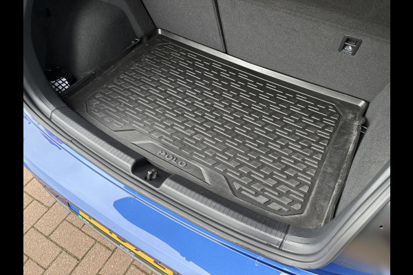 Volkswagen Polo 1.0 TSI Life Business 5-drs. VIRTUAL/CLIMA/ADAPT.CRUISE/NAVI/CARPLAY/PDC/WINTERPACK