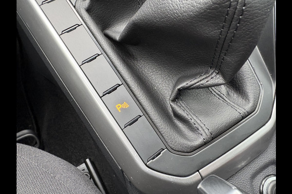 Volkswagen Polo 1.0 TSI Life Business 5-drs. VIRTUAL/CLIMA/ADAPT.CRUISE/NAVI/CARPLAY/PDC/WINTERPACK