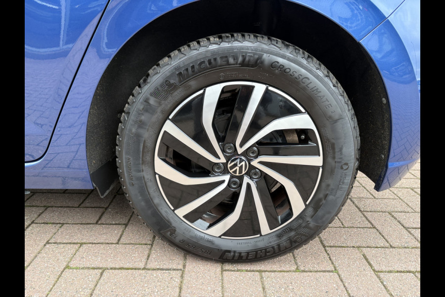 Volkswagen Polo 1.0 TSI Life Business 5-drs. VIRTUAL/CLIMA/ADAPT.CRUISE/NAVI/CARPLAY/PDC/WINTERPACK