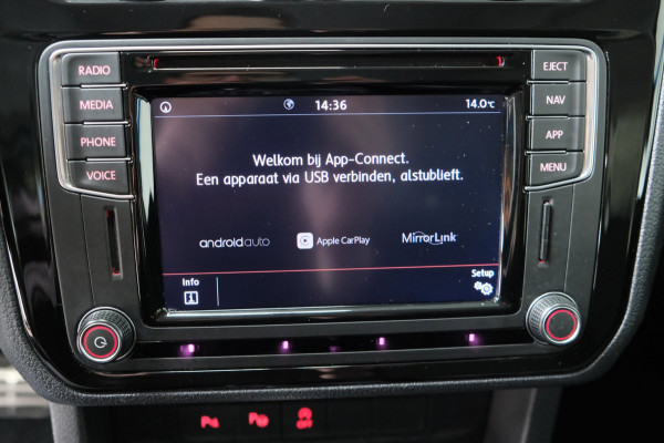 Volkswagen Caddy 1.4 TSI Highline Automaat - Airco, Cruise, Navi, Stoelverwarming, Camera, Trekhaak.