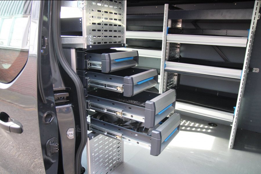 Renault Trafic 2.0 dCi 130PK T27 L1H1 Work Edition / Sortimo inrichting / Camera