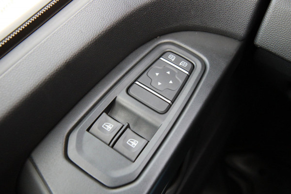 Renault Trafic 2.0 dCi 130PK T27 L1H1 Work Edition / Sortimo inrichting / Camera