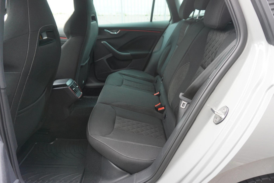 Škoda SCALA 1.5 TSI 150pk Sport Business/Virtual Cockpit/ Trekhaak wegklapbaar