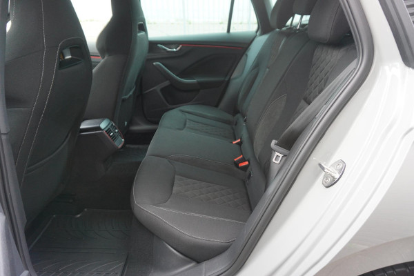 Škoda SCALA 1.5 TSI 150pk Sport Business/Virtual Cockpit/ Trekhaak wegklapbaar