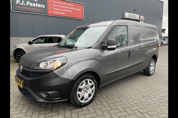 Fiat Doblò Cargo 1.6 MJ L2H1 Maxi Airco - Achteruitrijcamera - Navigatie - Cruise control - 3 zitplaatsen - Zijschuifdeur rechts - Tussenschot volledig - Elektrische ramen voor - Bluetooth - Stuur multifunctioneel - Radio