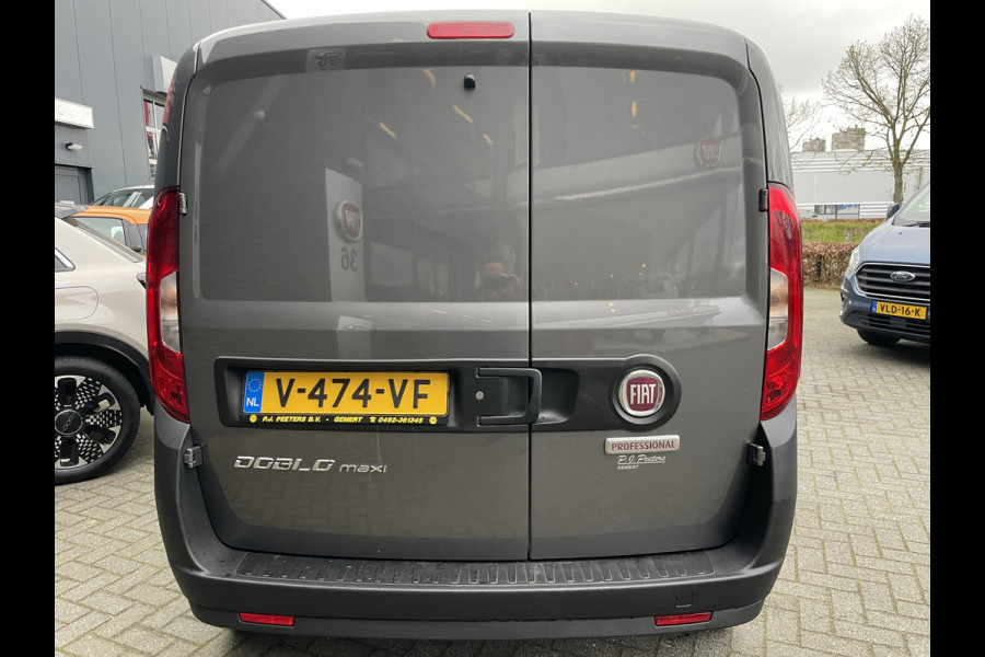 Fiat Doblò Cargo 1.6 MJ L2H1 Maxi Airco - Achteruitrijcamera - Navigatie - Cruise control - 3 zitplaatsen - Zijschuifdeur rechts - Tussenschot volledig - Elektrische ramen voor - Bluetooth - Stuur multifunctioneel - Radio