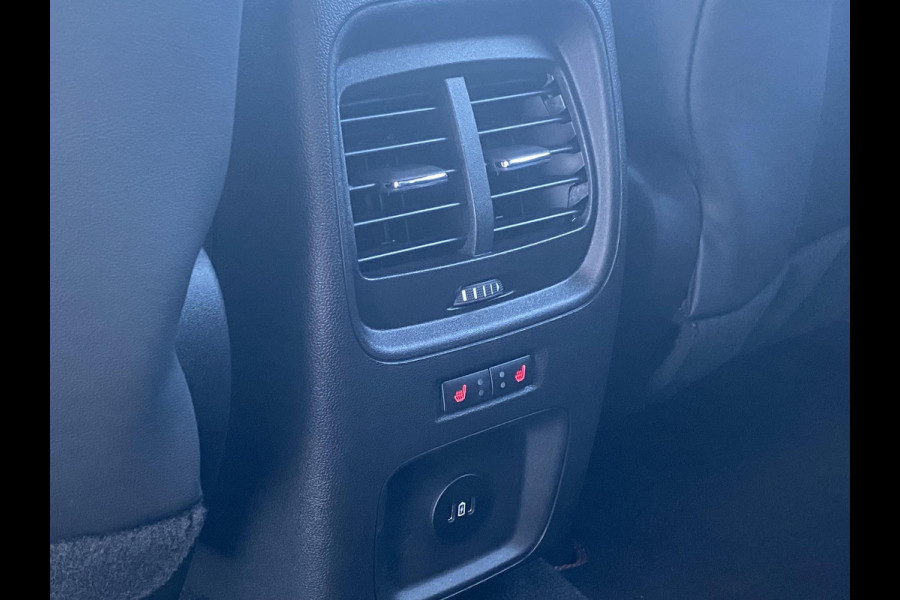 Ford Kuga 2.5 PHEV ST-Line X 243pk | Driver Assistance Pack | Black Package | Winterpack | Wegklapbare Trekhaak | AGR Stoelen