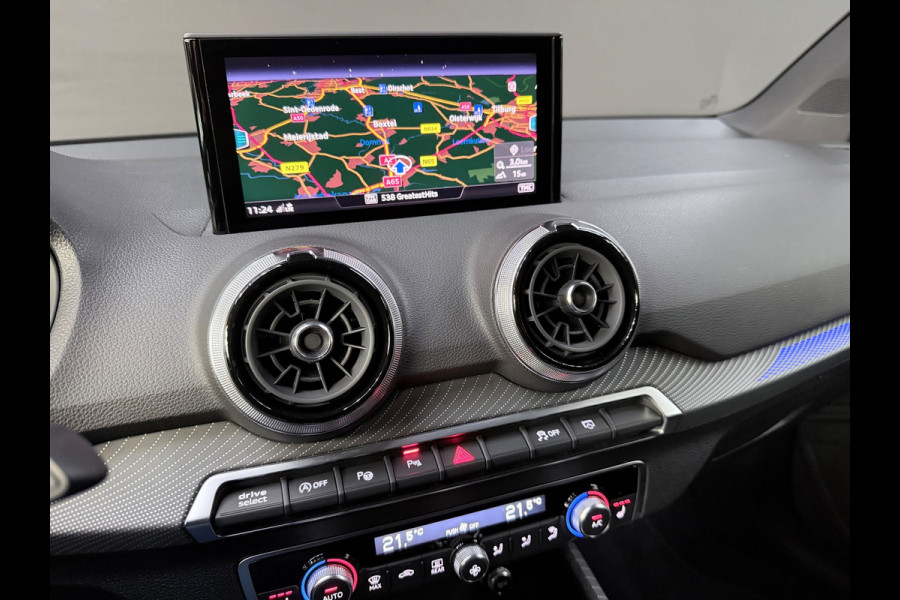 Audi Q2 35 TFSI S Line Edition One. Pano - Ambiance - Matrix