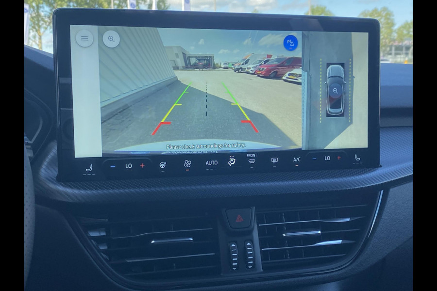 Ford Kuga 2.5 PHEV ST-Line 243 pk | Driver Assistance Pack | Wegklapbare trekhaak | 2.100 kg trekgewicht! | Winterpakket | 19 inch Licht metalen Velgen | €6.000,- prijsvoordeel!