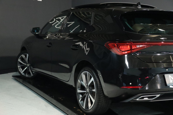 Seat Leon 1.4 TSI eHybrid PHEV FR / PANO / VIRTUAL / MEMORY / ACC / KEYLESS / CAMERA