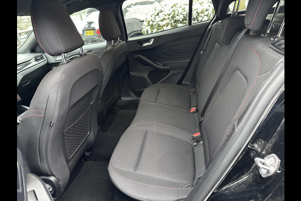 Ford FOCUS Wagon 1.0 EcoBoost ST Line Automaat Stoelverwarming Stuurverwarming