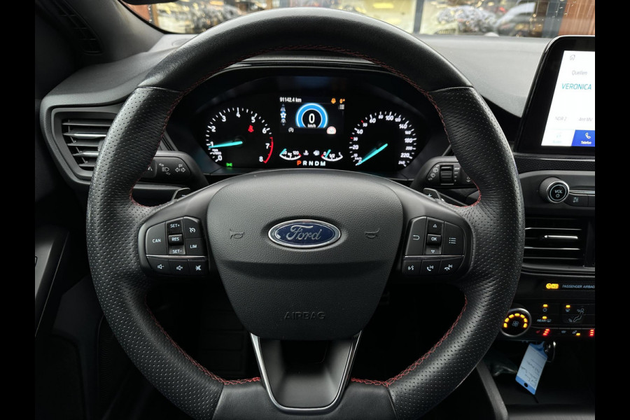 Ford FOCUS Wagon 1.0 EcoBoost ST Line Automaat Stoelverwarming Stuurverwarming