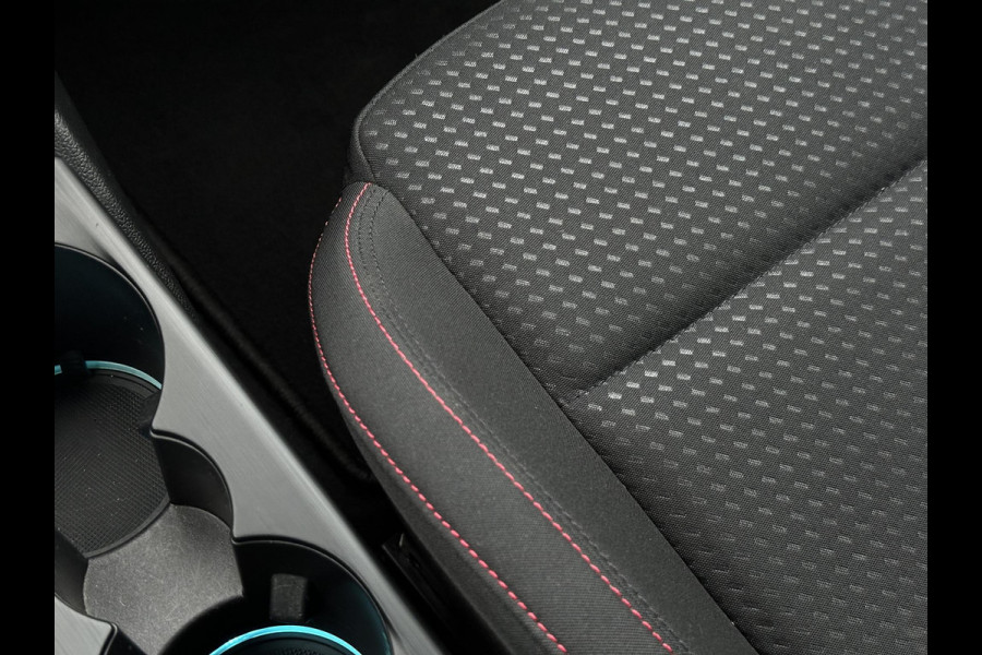 Ford FOCUS Wagon 1.0 EcoBoost ST Line Automaat Stoelverwarming Stuurverwarming