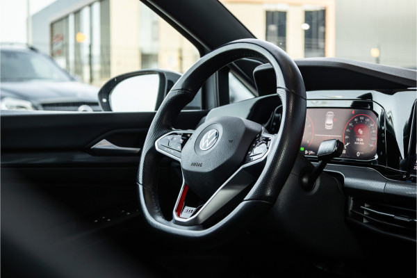 Volkswagen Golf 2.0 TSI GTI - Milltek | Panorama | IQ Light | H&K  | DCC