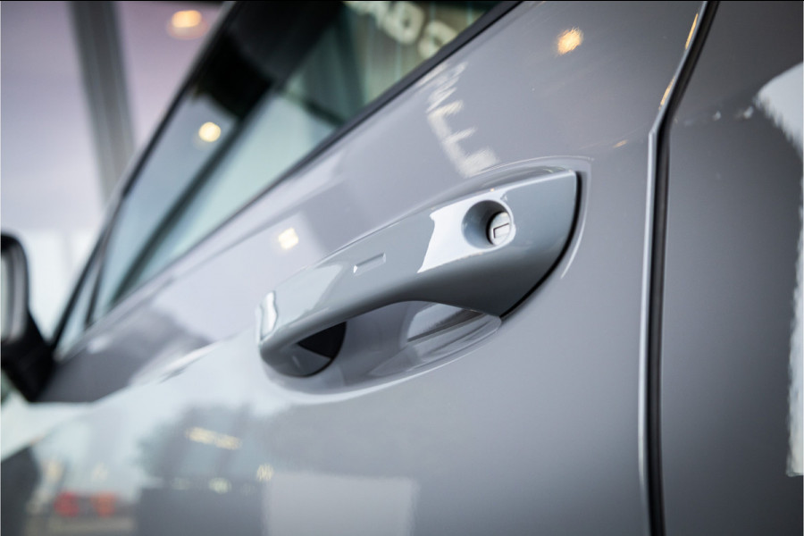 Volkswagen Golf 2.0 TSI GTI - Milltek | Panorama | IQ Light | H&K  | DCC