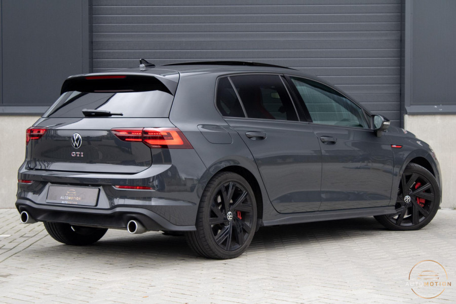 Volkswagen Golf 2.0 TSI GTI Pano Memory IQ Lights Harman Kardon