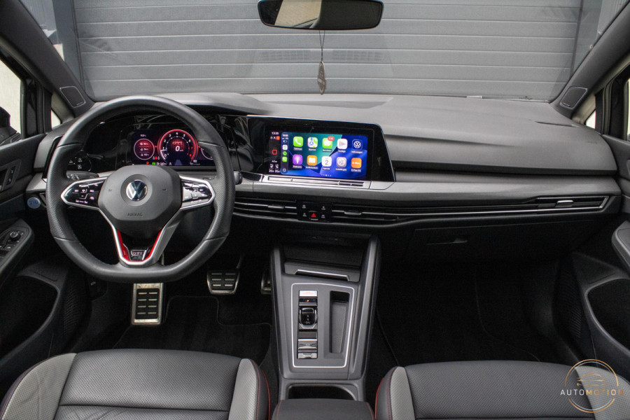 Volkswagen Golf 2.0 TSI GTI Pano Memory IQ Lights Harman Kardon