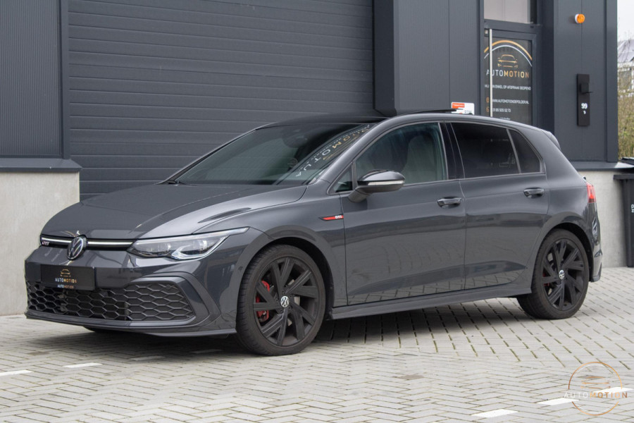 Volkswagen Golf 2.0 TSI GTI Pano Memory IQ Lights Harman Kardon