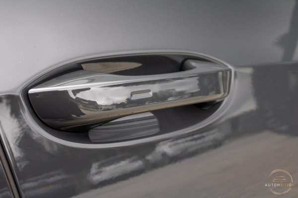 Volkswagen Golf 2.0 TSI GTI Pano Memory IQ Lights Harman Kardon