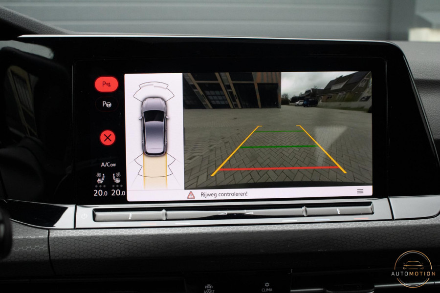 Volkswagen Golf 2.0 TSI GTI Pano Memory IQ Lights Harman Kardon