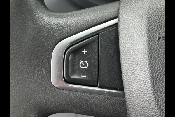 Renault Master T35 2.3 dCi 135 L3H2 LEES TEKST!