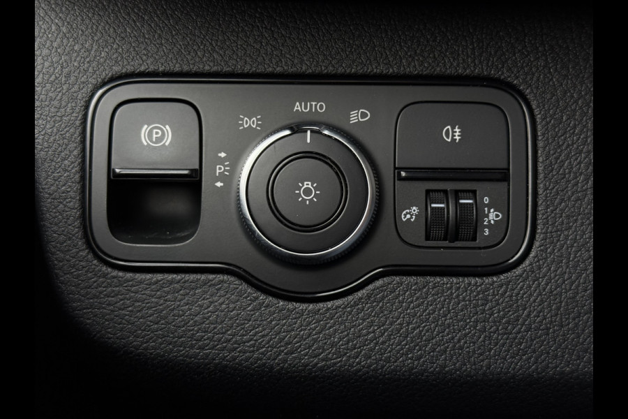 Mercedes-Benz Sprinter 314 2.2 CDI L2H2 ZB-Edition | Carplay | Trekhaak | Sidebars | 18'' Sportvelgen