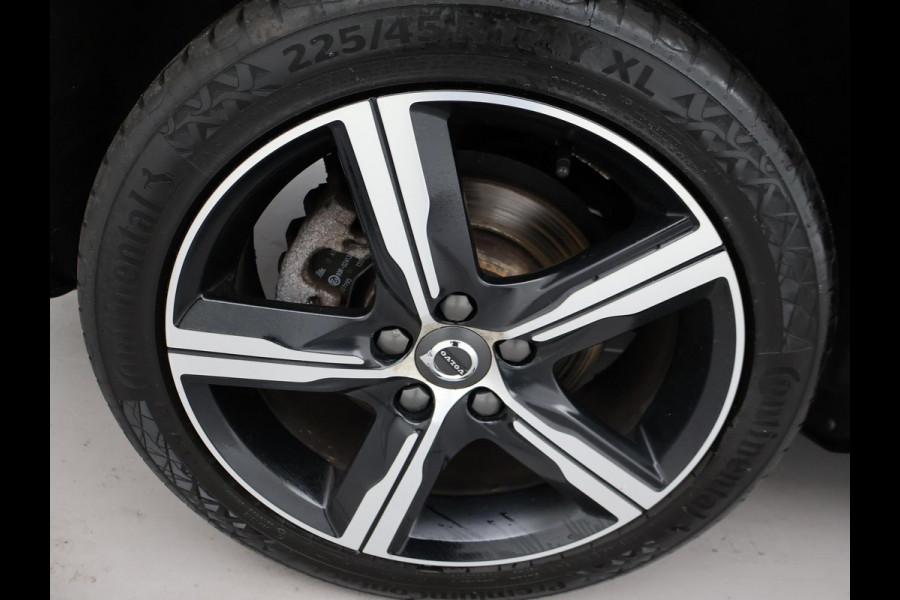 Volvo V40 2.0 T4 190 PK R-DESIGN SPORT + AFN. TREKHAAK | LED | SPORTSTOELEN | STOELVERW.