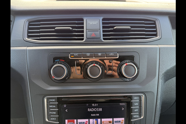 Volkswagen Caddy 2.0 TDI 102PK L1H1 19 inch Airco Cruise Control Carplay Trekhaak Maxton Design parts Navigatie Parkeersensoren