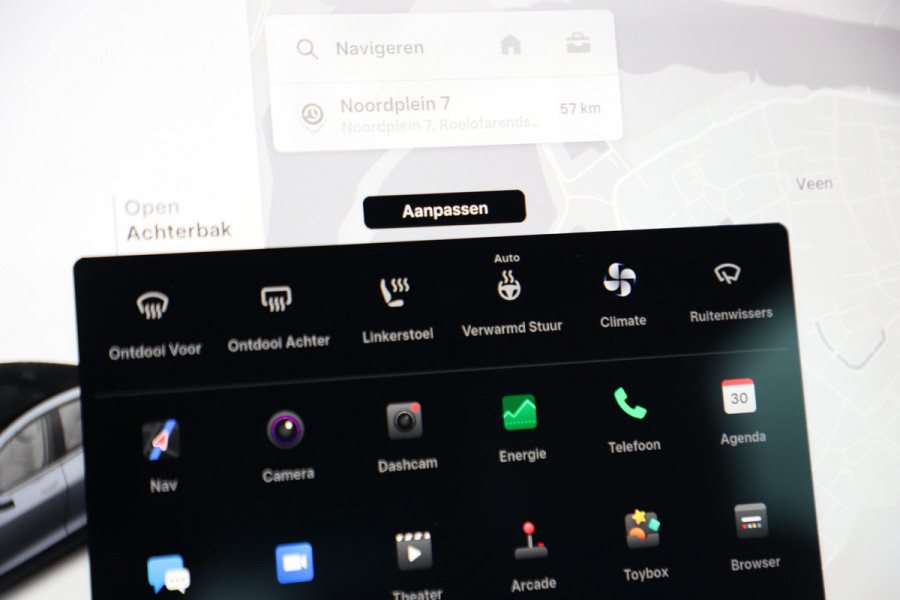 Tesla Model 3 RWD Plus 60 kWh | 283PK | Panoramadak | Stoel/Stuurverw. | Autopilot | Led | Standkachel | 2022.