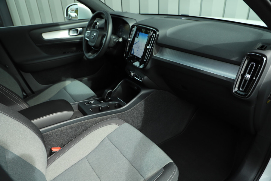 Volvo XC40 1.5 T4 Recharge Inscription Expression | 211PK | Keyless-go | Led | IntelliSafe | Carplay | Standkachel | Elek. Kofferklep | 202