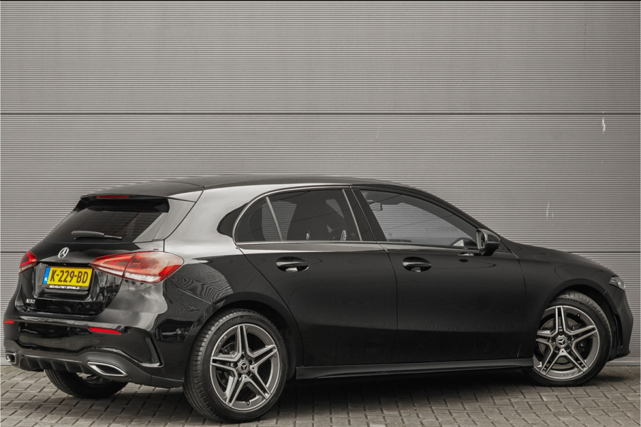 Mercedes-Benz A-Klasse 180 Business Solution AMG Camera CarPlay Black Pack 18"