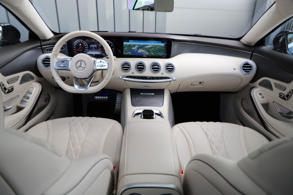 Mercedes-Benz S-Klasse Coupé 560 4-Matic V8 | 470PK | Designo | Massage | Luchtvering | Head-up | Burmester | Keyless-go | Pano | Distronic+ | NL-Auto