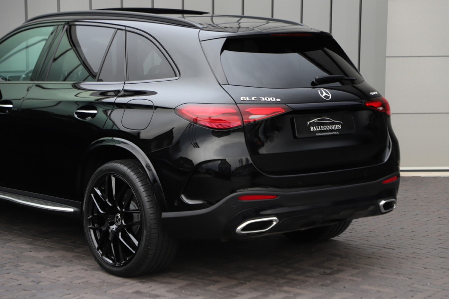 Mercedes-Benz GLC 300e AMG 4-Matic | 313PK | Massage | Keyless-go | Sfeerverlichting | Pano | Distronic+ | Stuurwielverw. | Stoelkoeling | 2024.