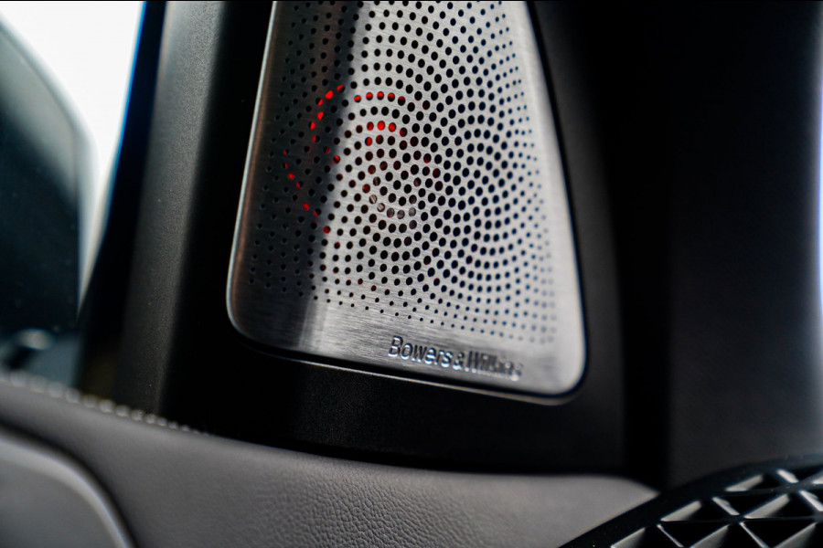 BMW X5 XDrive50e | Luchtvering | Bowers&Wilkins | Stoelverkoeling | Massage | 360 | Stuurwielverwarming | AR | Head Up Display