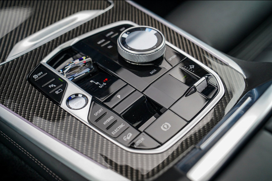 BMW X5 XDrive50e | Luchtvering | Bowers&Wilkins | Stoelverkoeling | Massage | 360 | Stuurwielverwarming | AR | Head Up Display