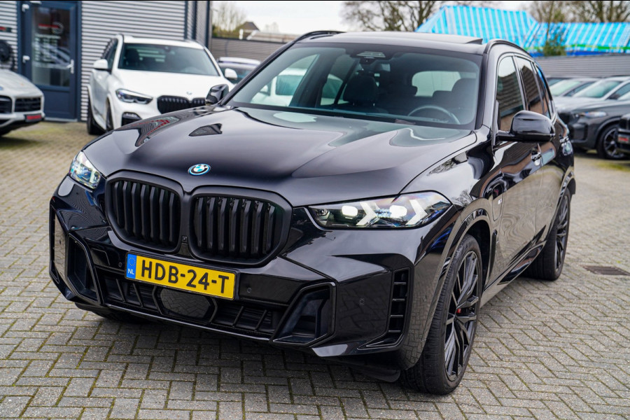 BMW X5 XDrive50e | Luchtvering | Bowers&Wilkins | Stoelverkoeling | Massage | 360 | Stuurwielverwarming | AR | Head Up Display