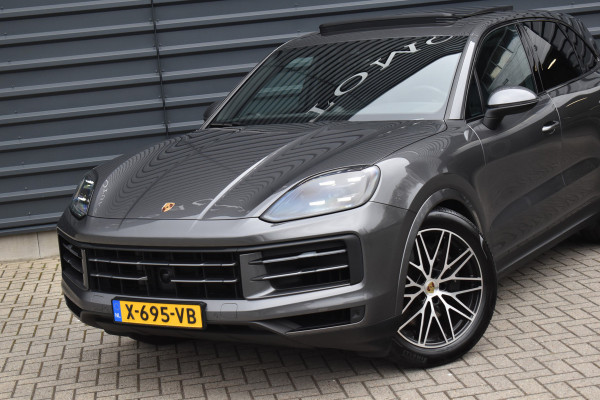 Porsche Cayenne 3.0 E-Hybrid 470pk Sport Chrono | Pano | Matrix | ACC | 21'' Wielen | Bose | Trekhaak | Orig. NL |