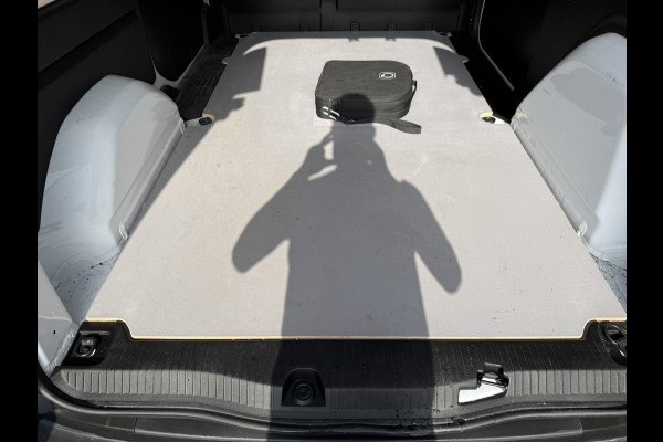 Mercedes-Benz eCitan 112 51kWh L2 Pro 284 WLTP 98,8% (SOH) MBUX Trekhaak 75kW Snelladen Apple Carplay Cruise Control Laadkabel