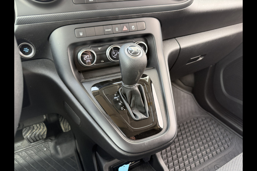 Mercedes-Benz eCitan 112 51kWh L2 Pro 284 WLTP 98,8% (SOH) MBUX Trekhaak 75kW Snelladen Apple Carplay Cruise Control Laadkabel